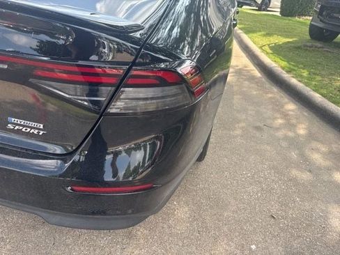 Used 2025 Honda Accord Sport image 2