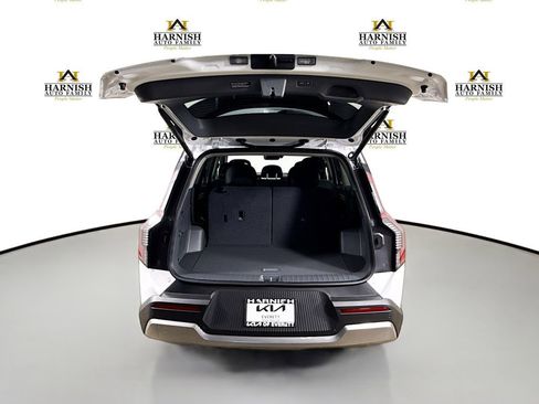 New 2026 Kia EV9 Wind image 33