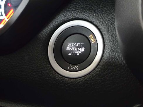 Used 2023 RAM 1500 Laramie AWD/4WD image 35