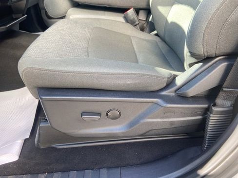 Used 2024 Ford F150 XLT image 9