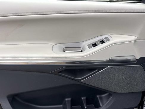 New 2026 Lincoln Navigator L Reserve AWD/4WD image 21
