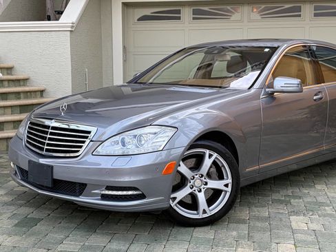 Used 2013 Mercedes-Benz S 550 image 2