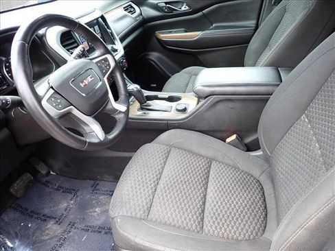 Used 2017 GMC Acadia SLE w/ Driver Alert Package I FWD image 13