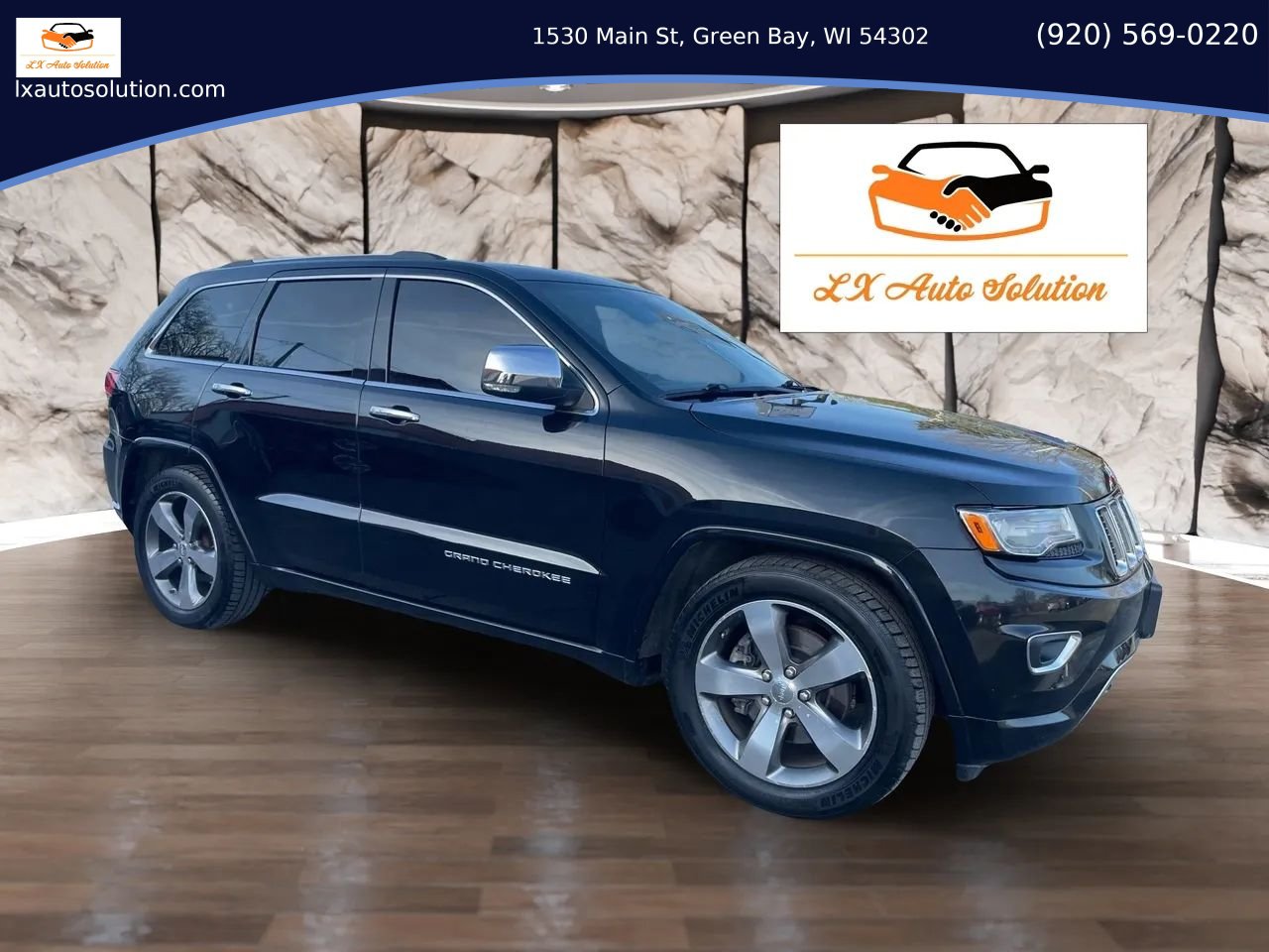 Used 2014 Jeep Grand Cherokee Overland w/ Advanced Technology Group AWD/4WD image 4