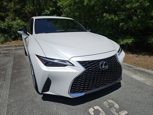 Used 2021 Lexus IS 300 w/ Accessory Package RWD image 4