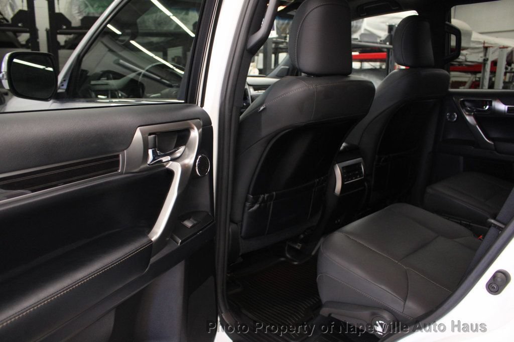 Used 2023 Lexus GX 460 Premium AWD/4WD image 32