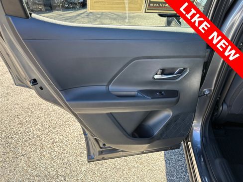 Used 2026 Nissan Kicks SV image 21