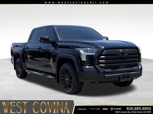 Used 2025 Toyota Tundra Limited AWD/4WD image 1
