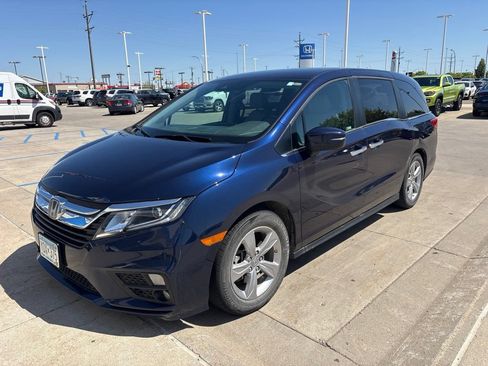 Used 2019 Honda Odyssey EX image 8