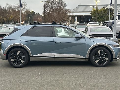 New 2026 Hyundai Ioniq 5 Limited image 3