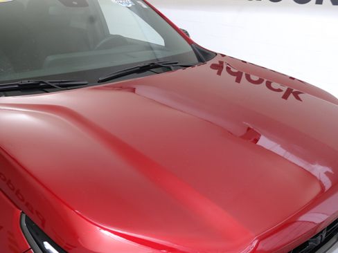 Used 2024 Chevrolet Traverse Z71 image 12