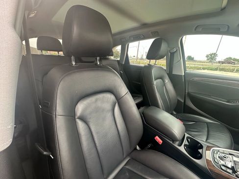 Used 2017 Audi Q5 2.0T Premium Plus image 19