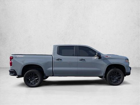 Used 2024 Chevrolet Silverado 1500 Custom Trail Boss AWD/4WD image 5