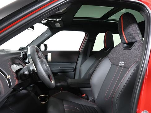 Used 2026 MINI Cooper Countryman S w/ Comfort Package Max image 13