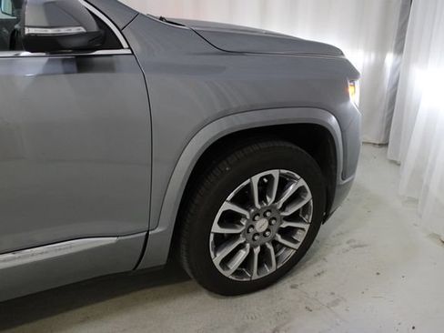 Used 2023 GMC Acadia Denali w/ Denali Ultimate Package AWD/4WD image 41
