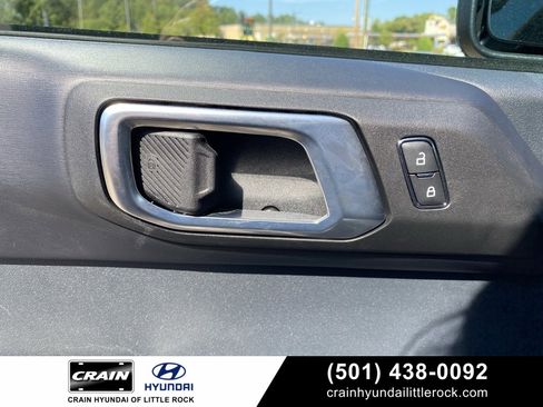 Used 2024 Ford Bronco Badlands image 12