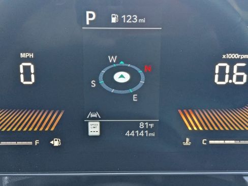 Used 2025 Kia K5 GT-Line image 11