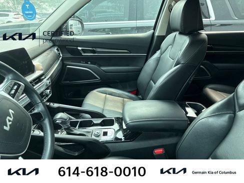Certified 2024 Kia Telluride S FWD image 8