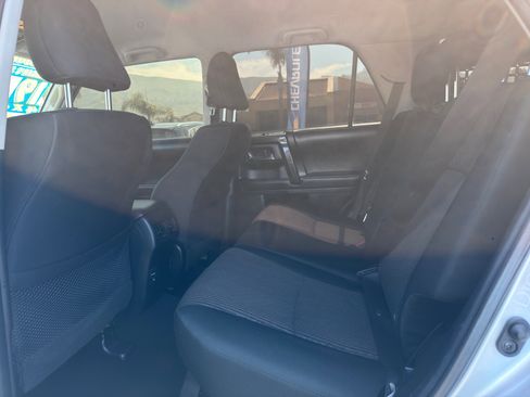 Used 2019 Toyota 4Runner TRD Off-Road image 16