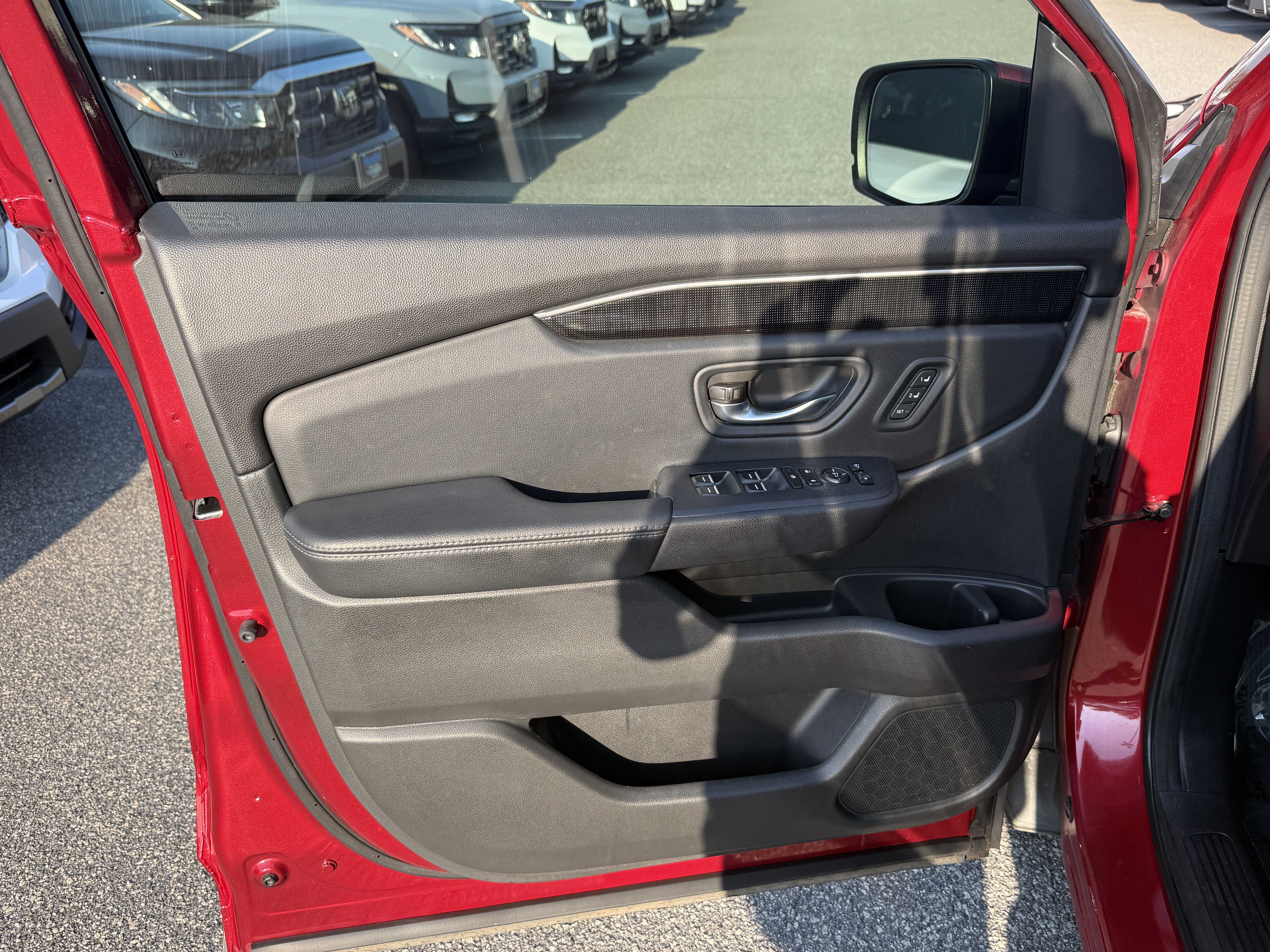 Certified 2023 Honda Pilot Elite image 18