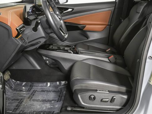 Used 2021 Volkswagen ID.4 Pro S image 27