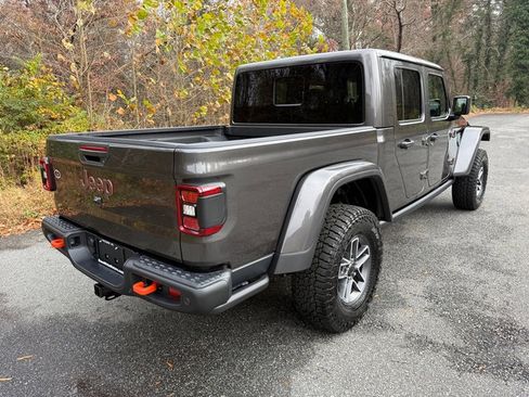 New 2026 Jeep Gladiator Mojave image 7