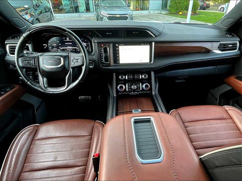 Used 2024 GMC Yukon Denali Ultimate image 22