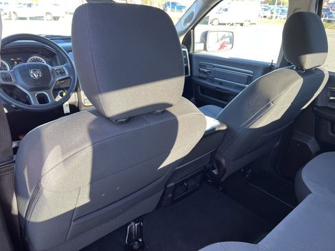 Used 2021 RAM 1500 Classic SLT image 22