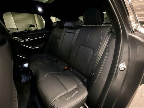 New 2026 Jaguar F-PACE R-Dynamic S image 9