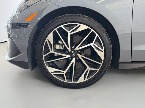 Used 2023 Hyundai Ioniq 6 SEL image 30