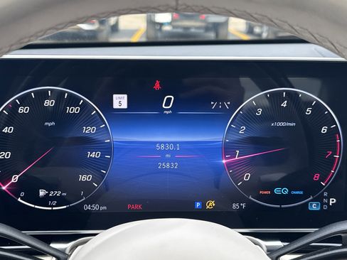 Used 2022 Mercedes-Benz S 500 4MATIC image 11