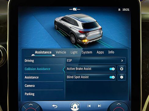 Certified 2025 Mercedes-Benz GLC 300 4MATIC image 35