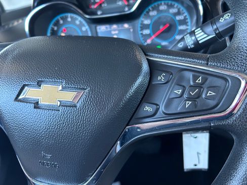 Used 2016 Chevrolet Cruze LT FWD image 19
