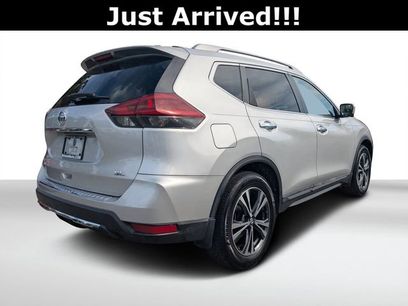Used 2018 Nissan Rogue SL w/ Premium Package