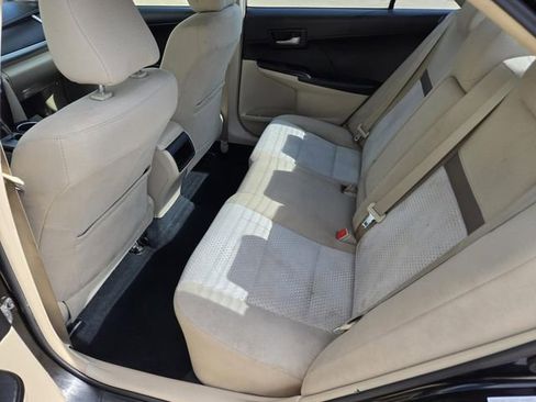 Used 2012 Toyota Camry LE image 18