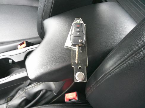 Used 2019 Ford Ranger XL w/ Equipment Group 101A Mid image 48