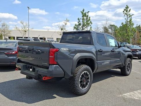 New 2026 Toyota Tacoma TRD Off-Road AWD/4WD image 6