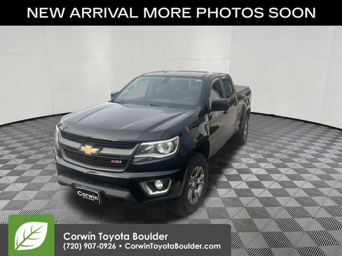 Used 2015 Chevrolet Colorado Z71 AWD/4WD image 3