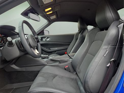 Used 2024 Nissan Z Performance w/ Floor Mat Package RWD image 13