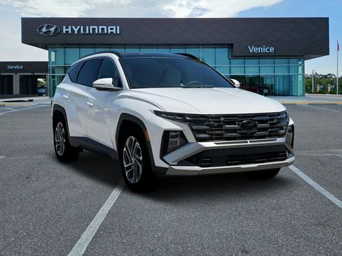 New 2026 Hyundai Tucson Limited FWD image 11