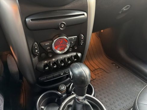 Used 2012 MINI Cooper Countryman FWD image 13