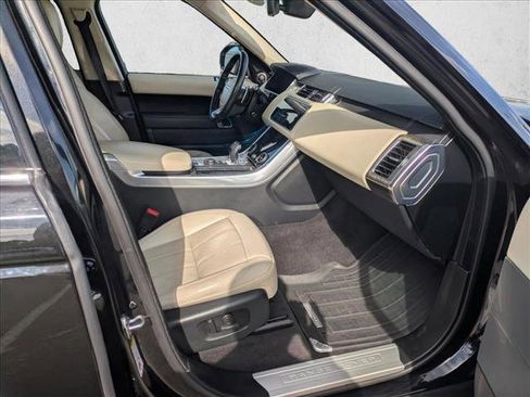 Used 2021 Land Rover Range Rover Sport HSE Silver Edition image 18