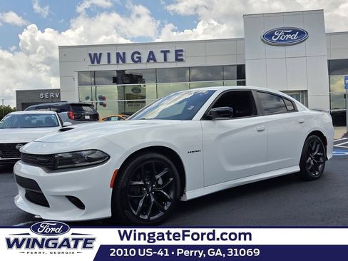 Used 2022 Dodge Charger R/T w/ Plus Group RWD image 1