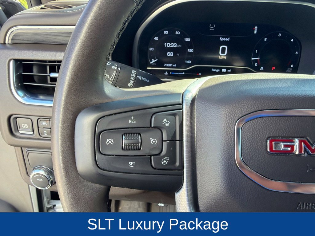 Used 2023 GMC Yukon XL SLT w/ SLT Luxury Package RWD image 21