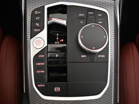 New 2026 BMW 330i Sedan w/ M Sport Package image 16