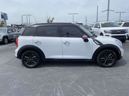 Used 2014 MINI Cooper Countryman S FWD image 8