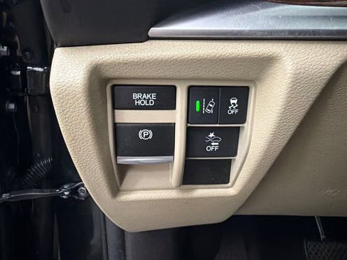 Used 2017 Acura MDX FWD image 34