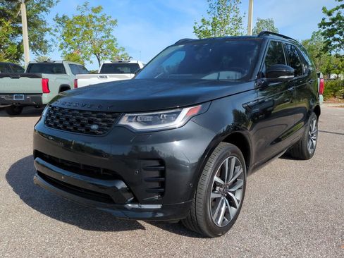 Used 2021 Land Rover Discovery S R-Dynamic AWD/4WD image 2