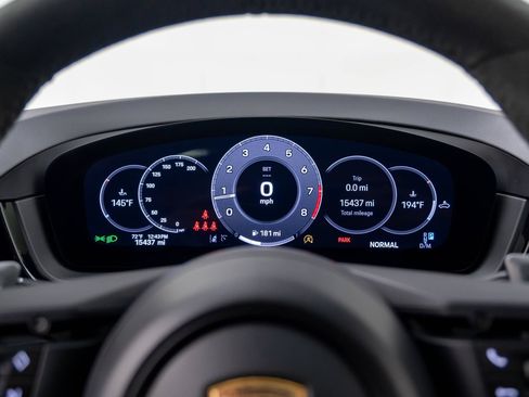 Certified 2025 Porsche Cayenne GTS AWD/4WD image 24
