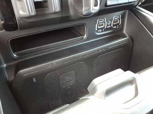 Used 2022 RAM 1500 Laramie AWD/4WD image 25